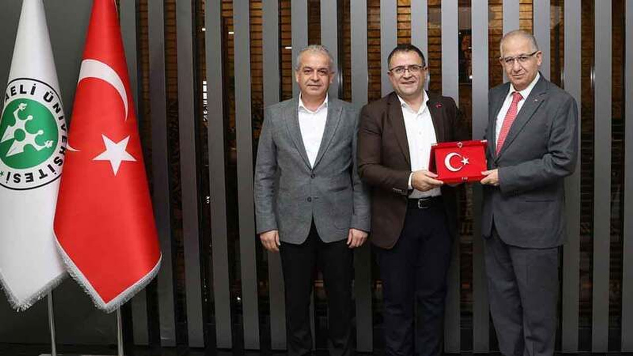 Rektör Cantürk Gökçe’yi ağırladı