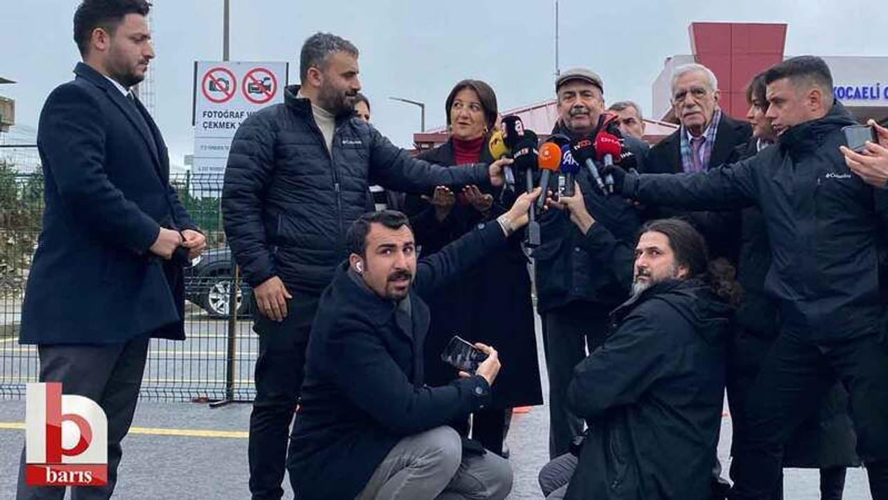 Sırrı Süreyya Önder Kandıra’da konuştu “Kurmaya çalıştığımız barıştır”