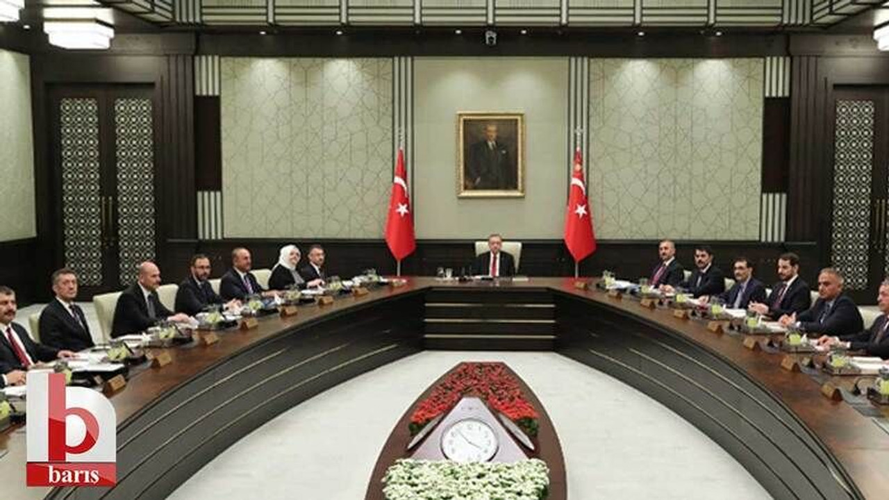 Kabine toplanıyor: Ekonomi gündemde