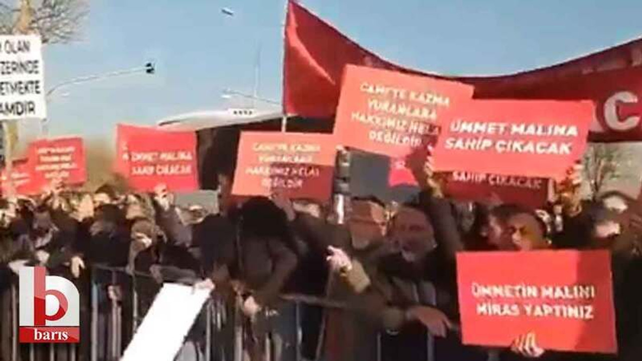 Menzil tarikatının miras kavgası sokaklara taştı