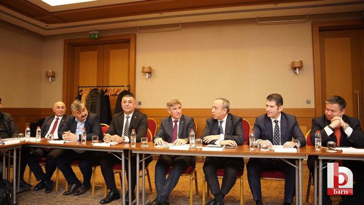 TÜPRAŞ’ta 4 bin işçiyi ilgilendiren TİS görüşmeleri başladı! İşte geçen maddeler