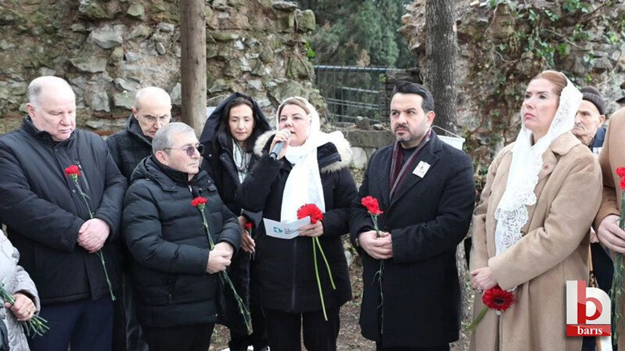CHP, Leyla Atakan’ı mezarı başında andı