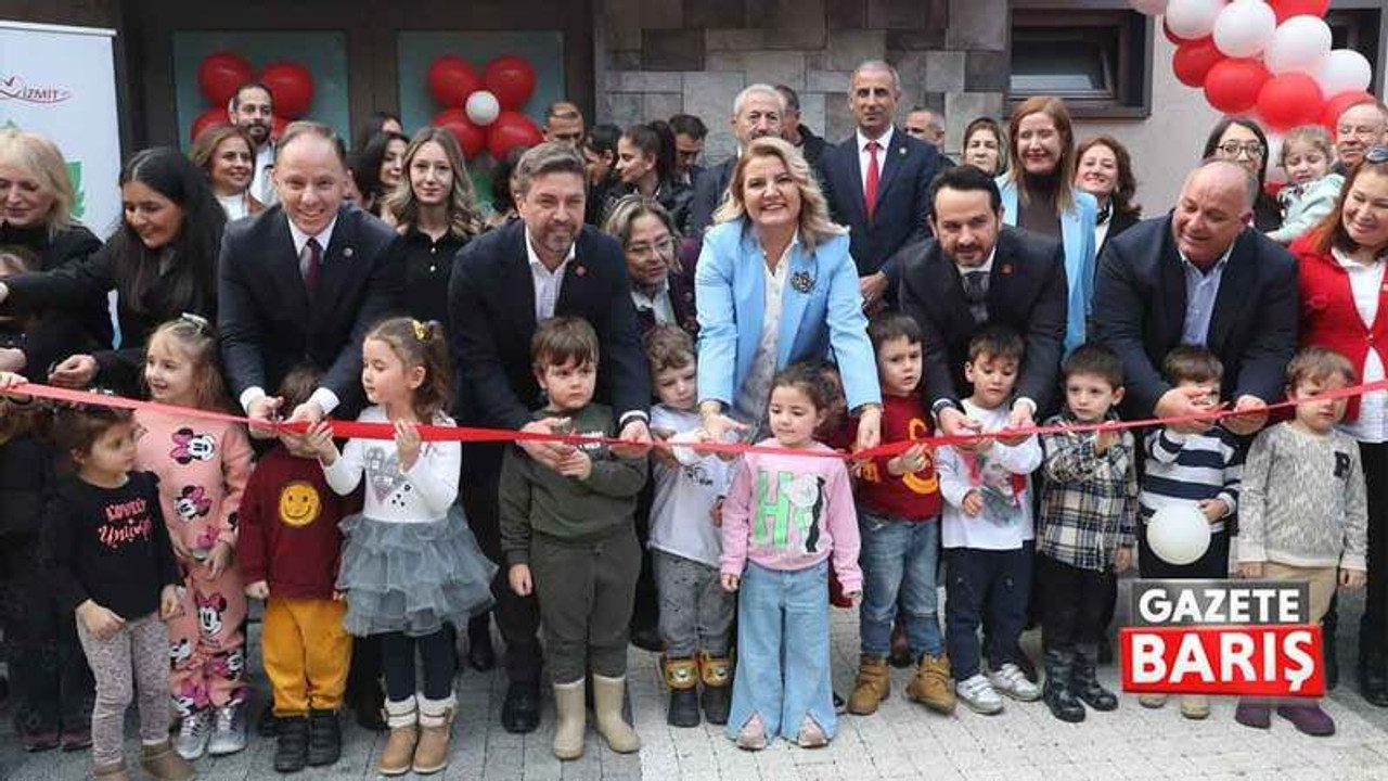 CHP’li genel başkan yardımcısı Hürriyet’i övmeye doyamadı