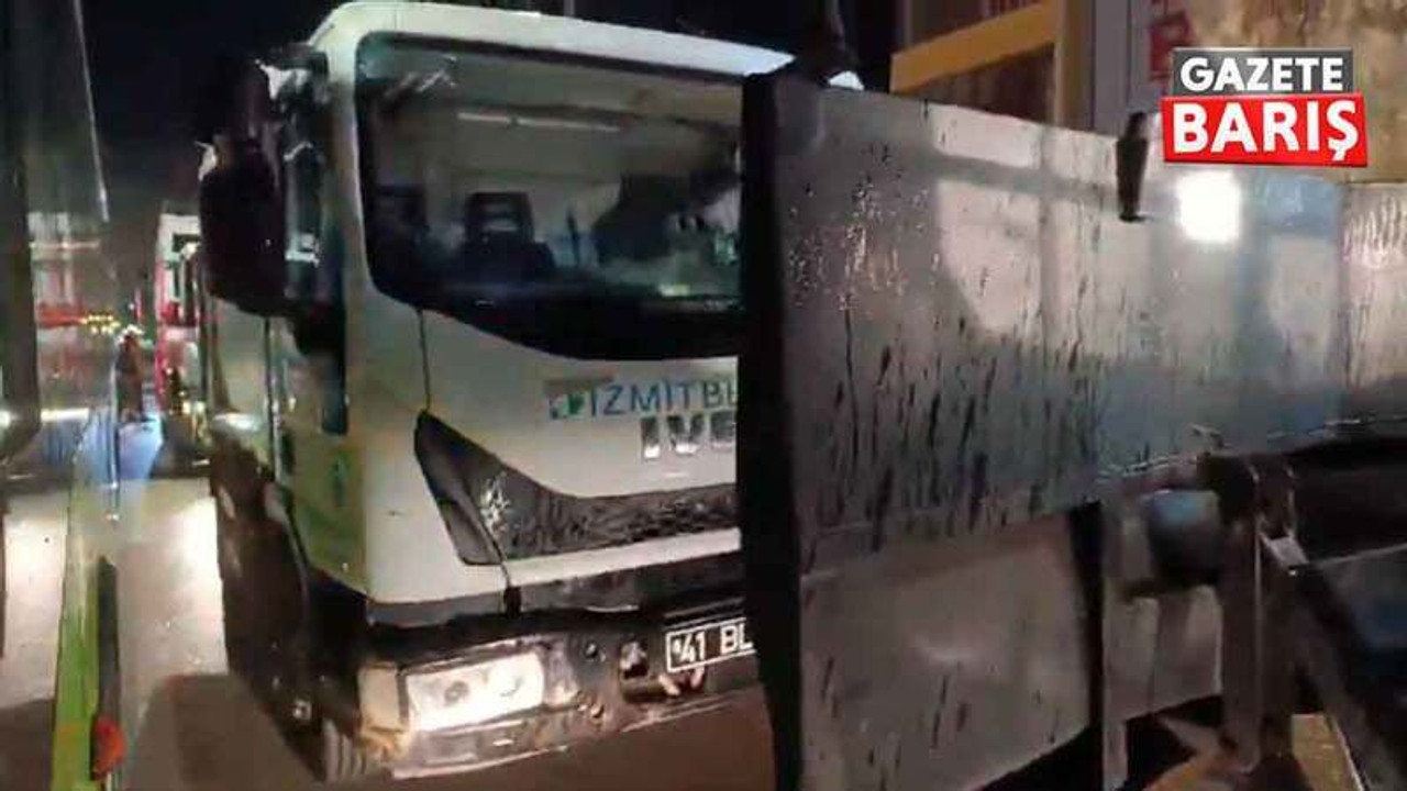 İzmit Belediyesi çöp kamyonları TOMA’ların yolunu mu kesti?