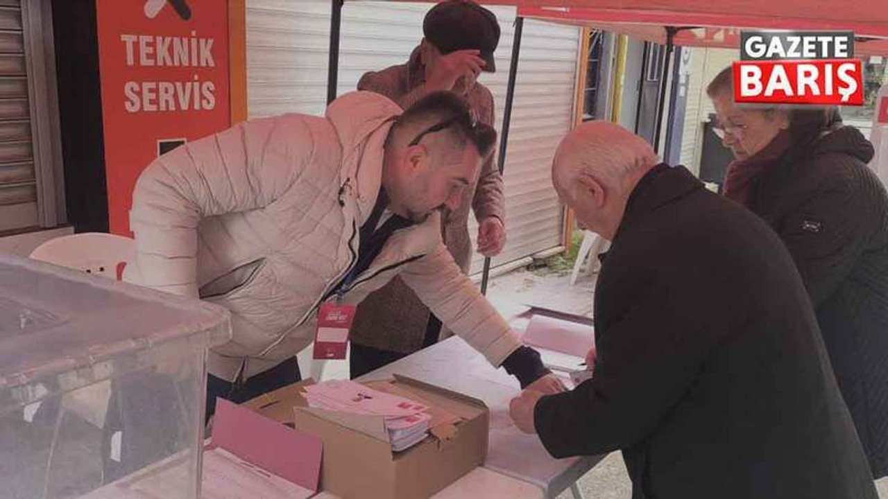CHP önseçiminde oy kullanma işlemi saati uzatıldı