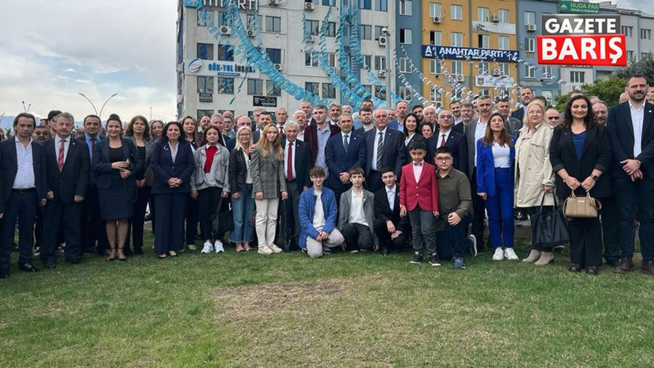 İYİ Parti Kocaeli böyle bayramlaştı