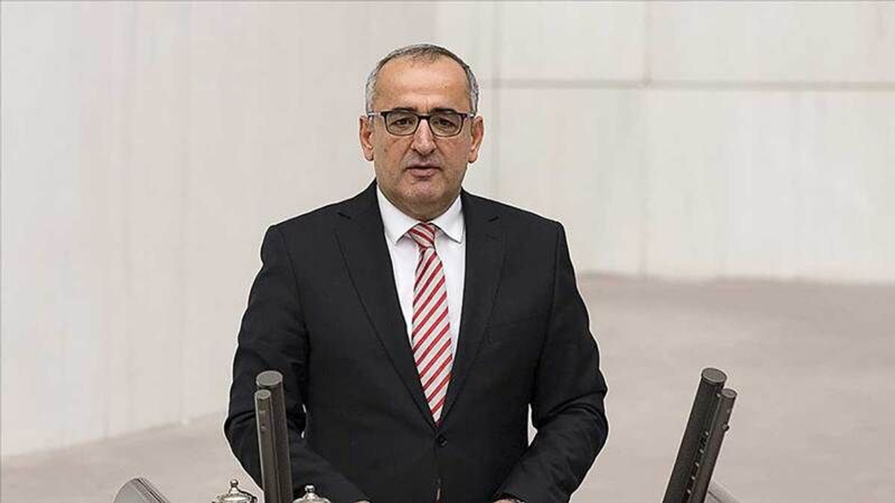CHP Parti Meclisinde Haydar Akar sesleri
