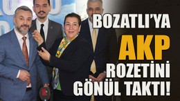 Bozatlı’ya AKP rozetini Gönül taktı!