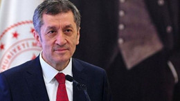 Bakandan açıklama Sınavlar ertelenecek mi?