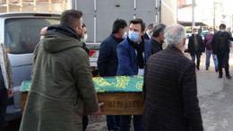 Mikserin çarptığı minik Zeynep son yolculuğuna uğurlandı
