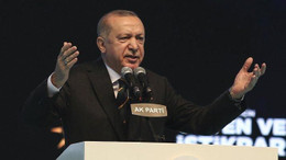 Erdoğan yeniden genel başkan seçildi