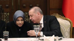 Erdoğan’ın yanındaki gizemli kişi bakın kim çıktı