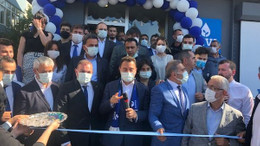 Babacan aynı binayı açmaya geldi