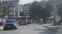 Belediye aracıyla AKP’li kadınları gezdirdiler!