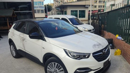 Girdiği evden önce anahtarı sonra otomobili çaldı