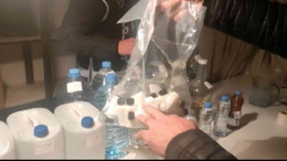 Litrelerce kaçak alkol ele geçirildi