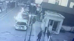 Ekip otosunu böyle ateşe vermiş