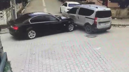Önce kaza yaptılar sonra BİRBİRLERİNE GİRDİLER