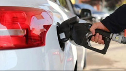 Benzinde 25 kuruşluk indirim