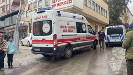 Oyun oynarken yangın çıkaran çocuklar hastanelik oldu