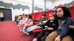 "Fıstık ile Celil" oyunu çocuklarla buluştu