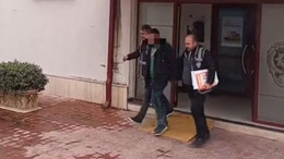 Hırsızlık suçundan aranan şahıs yakayı ele verdi