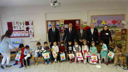 Seddar Yavuz Öğrencilerin karne heyecanına ortak oldu