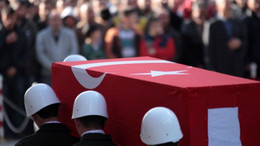 Bir asker enkaz altında şehit oldu