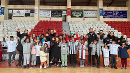 Beşiktaş Kulübü’nden Kahramanmaraş’ta depremzedelere destek