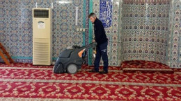Camilerde Ramazan hazırlığı
