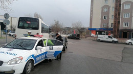 Otomobil ile hafif ticari araç çarpıştı: 1 yaralı