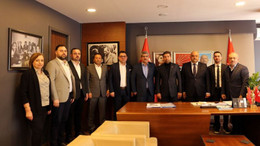 KOTO’dan CHP İl Başkanı Sarı’ya ‘hayırlı olsun’ ziyareti