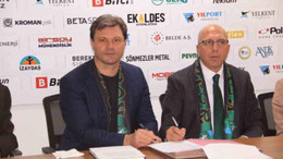 Kocaelispor, teknik direktör Ertuğrul Sağlam ile 2 yıllık sözleşme imzalandı