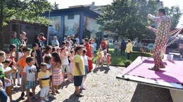 Çocuklar gönüllerince eğlendi
