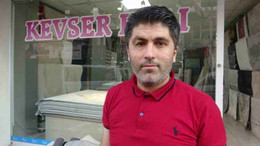 Tavanda mahsur kalan kedi led aydınlatma sökülerek kurtarıldı