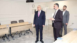 Gündoğdu, Sivil Toplum Merkezi binasında incelemelerde bulundu