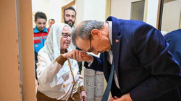 Binlerce ailenin yanında oldular
