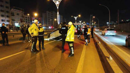 İzmit'te ilginç olay! Takla atan otomobilin sürücü bulunamadı