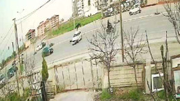 Otomobilin çarptığı yaya metrelerce savrulup feci şekilde can verdi