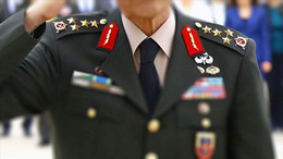 Emekli askerlere ekran yasağı