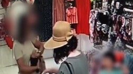 Kocaeli'de ilginç olay: Baktı beğendi, fantezi kıyafetini böyle çaldı!
