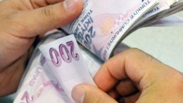 Kredi kuruluşlarının nakdi kredileri 14 trilyon TL’yi aştı