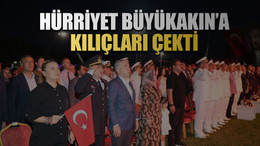 Hürriyet, Büyükakın’a kılıçları çekti