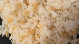 Pirinç pilavı yaparken sadece 1 kepçe ekleyin... Pilavın lezzetini ikiye katlıyor