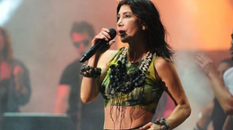 Hande Yener'den 'çıplaklık' tepkisi: 'İran'a git, orada yaşa!'