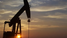 Küresel petrol arzı temmuzda günlük 230 bin varil arttı