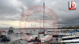 Şiddetli lodos hayatı felç ediyor! Başiskele'de 5 tekne battı