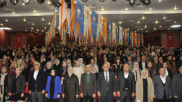 AKP Çayırova kadın kollarında kongre günü
