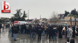 Gebze'deki Suriyeliler Esad'ın düşüşünü kutladı
