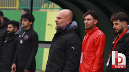 Gölcükspor Adem Aydemir ile yolları ayırdı